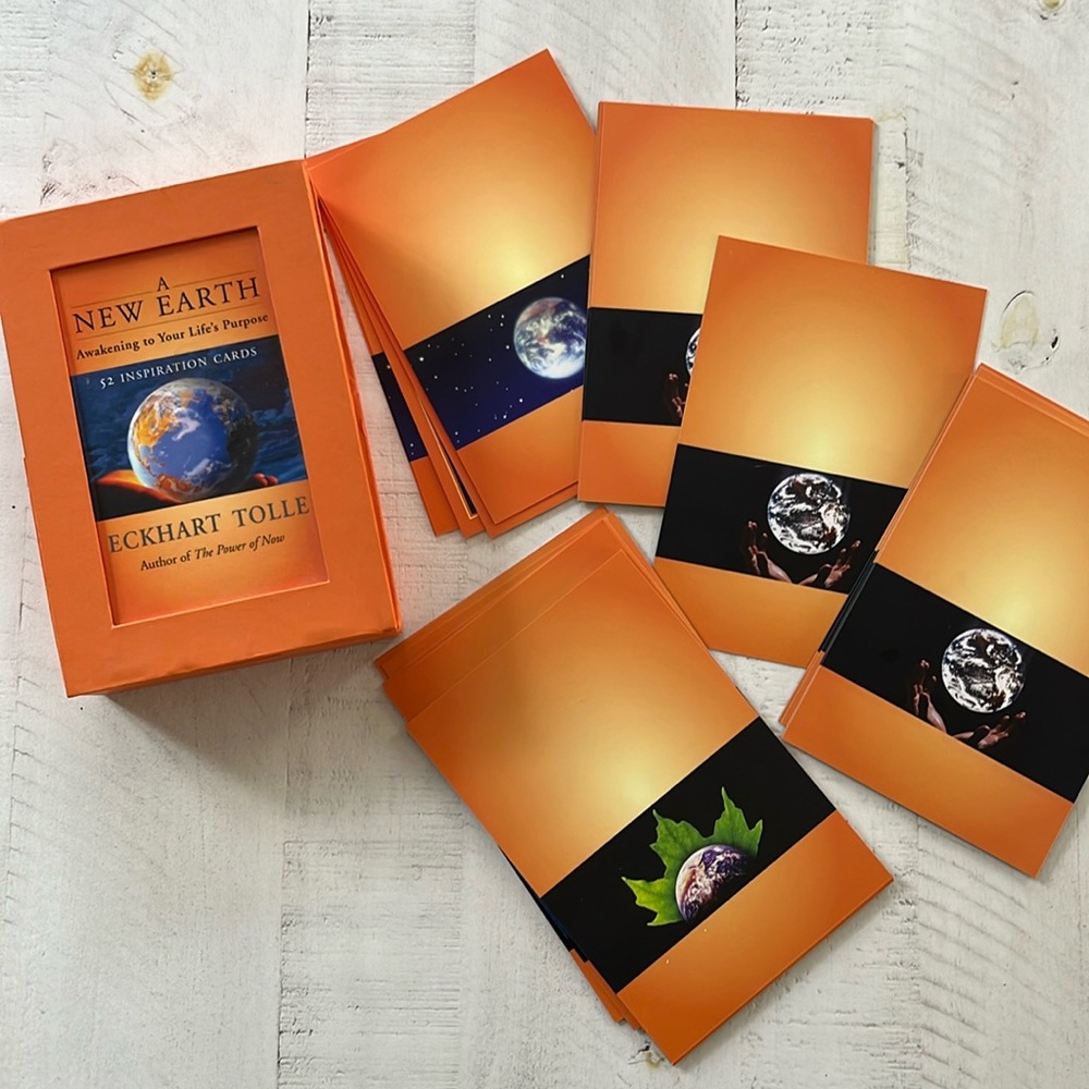 Eckhart Tolle New Earth inspiration cards